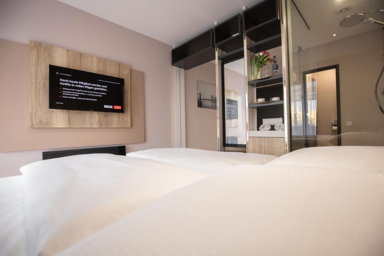 24Seven Hotel Schwabach Esterno foto