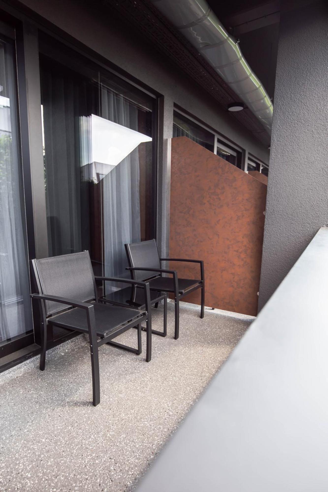 24Seven Hotel Schwabach Esterno foto